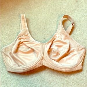 High impact sports bra with underwire